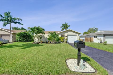 7003 NW 95th Ter Tamarac FL 33321