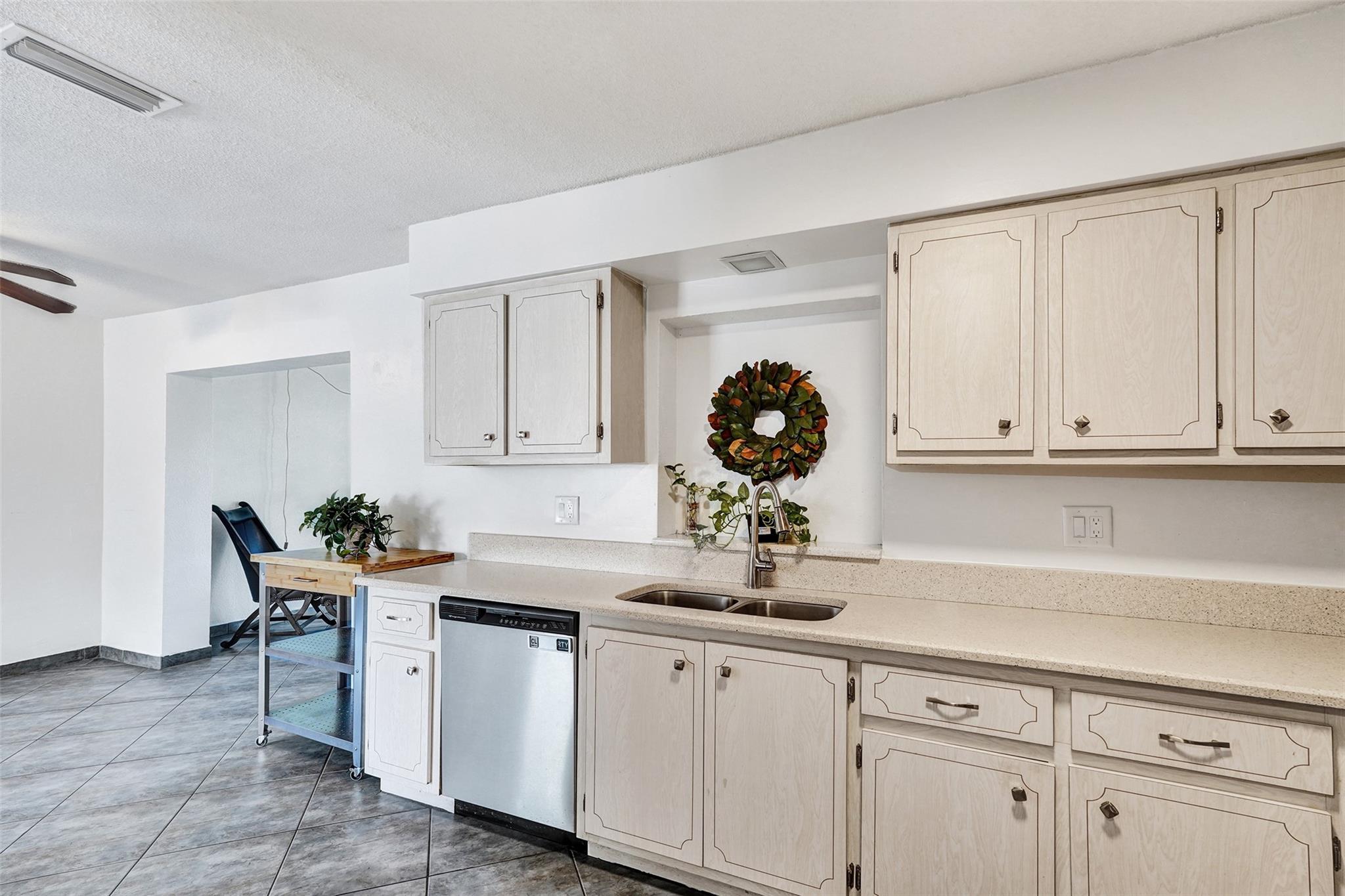 Westwood Community 4 77-45 B - Residential