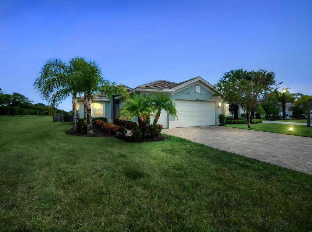Photo of 11815 SW Sailfish Isles Way, Port Saint Lucie, FL 34987 (MLS # R11116203)