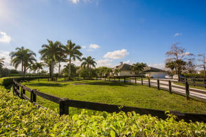 SADDLE TRAIL PARK OF WELL - Residential