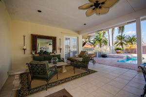 SADDLE TRAIL PARK OF WELL - Residential