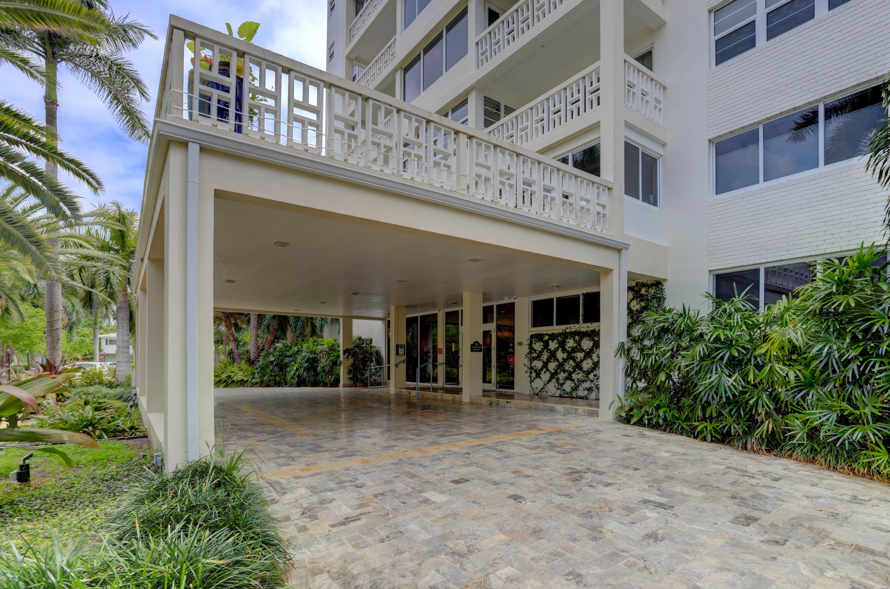 DELRAY SUMMIT CONDO - Residential