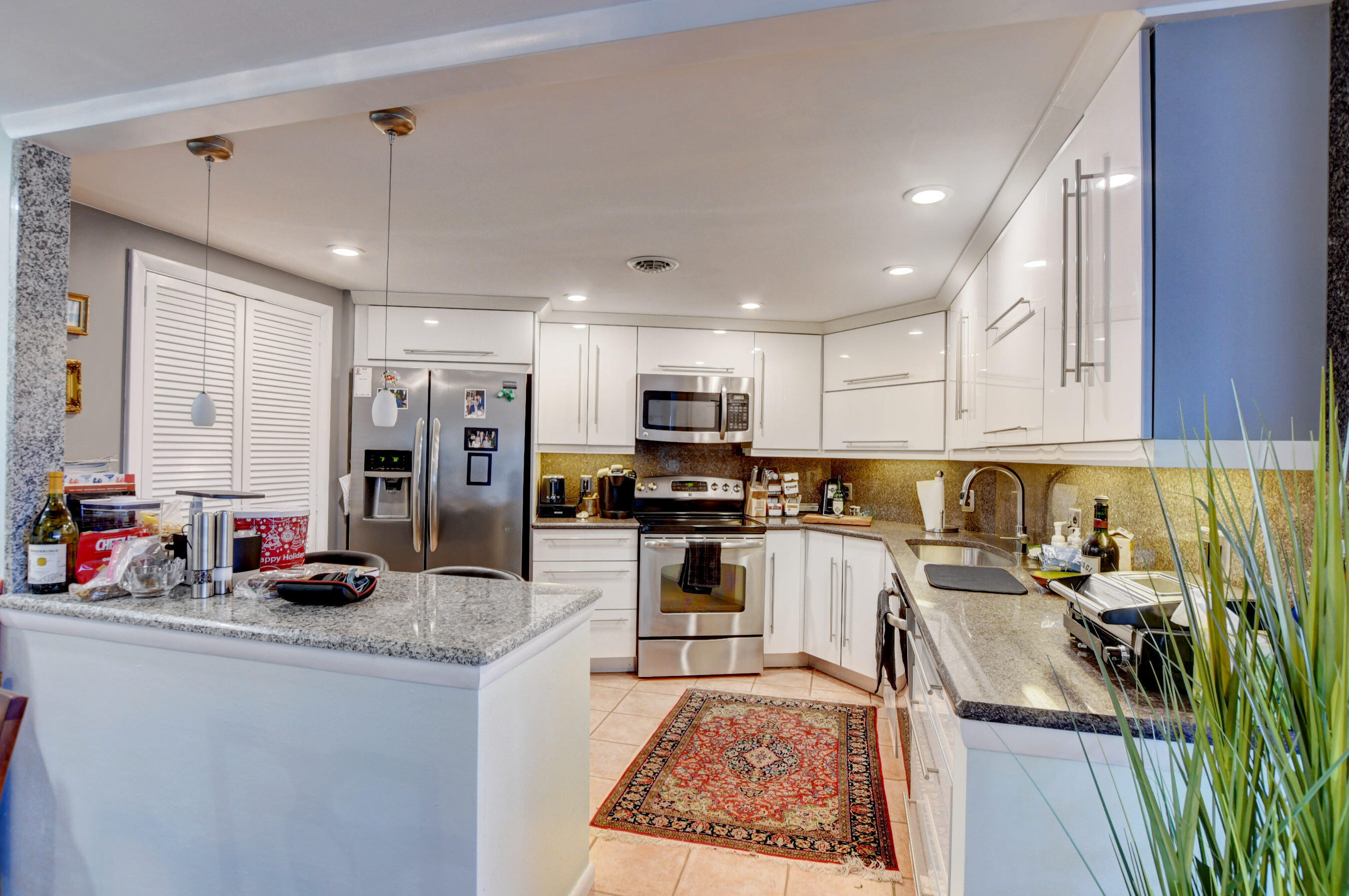 DELRAY SUMMIT CONDO - Residential