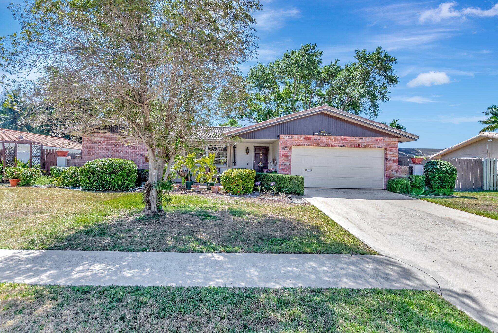 1492 SW 14th Street