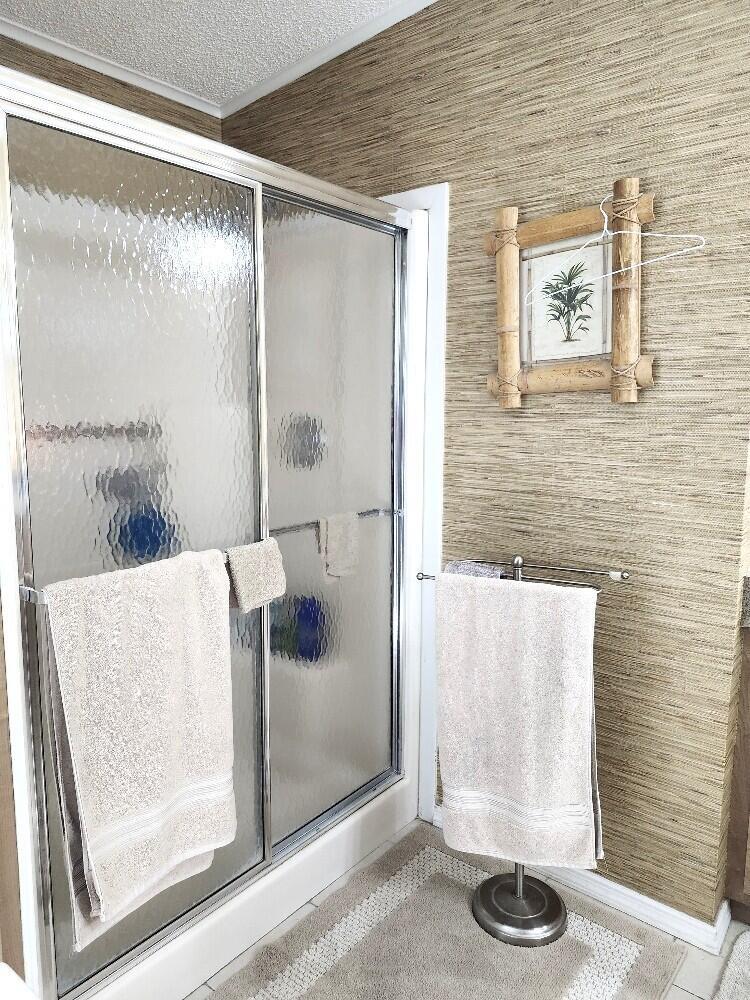 SUNNY SOUTH ESTATES - Residential