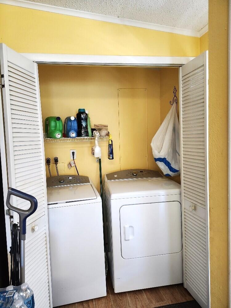 SUNNY SOUTH ESTATES - Residential