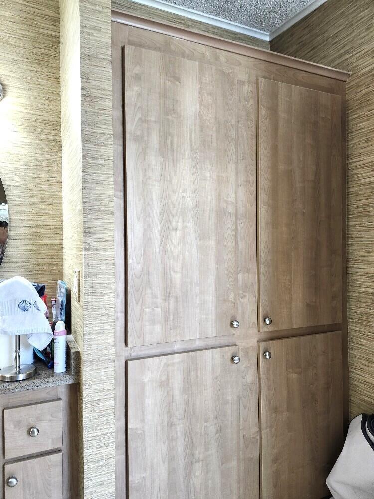 SUNNY SOUTH ESTATES - Residential