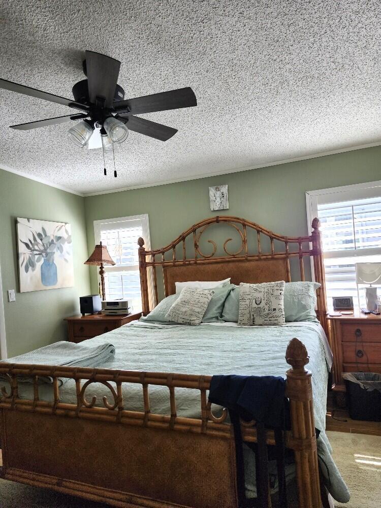 SUNNY SOUTH ESTATES - Residential