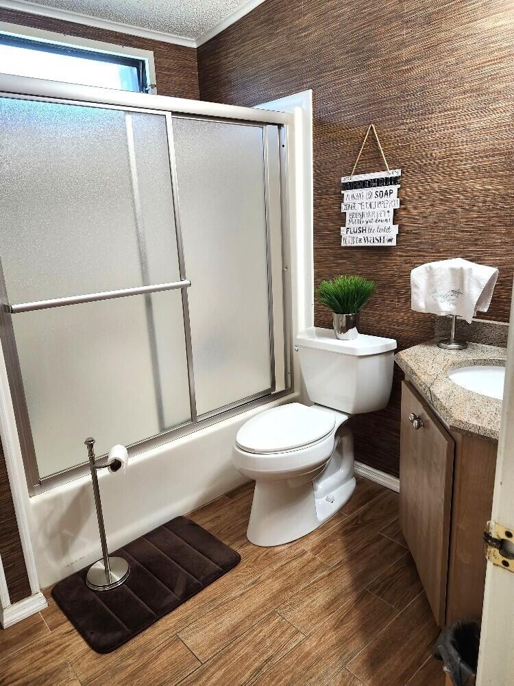 SUNNY SOUTH ESTATES - Residential