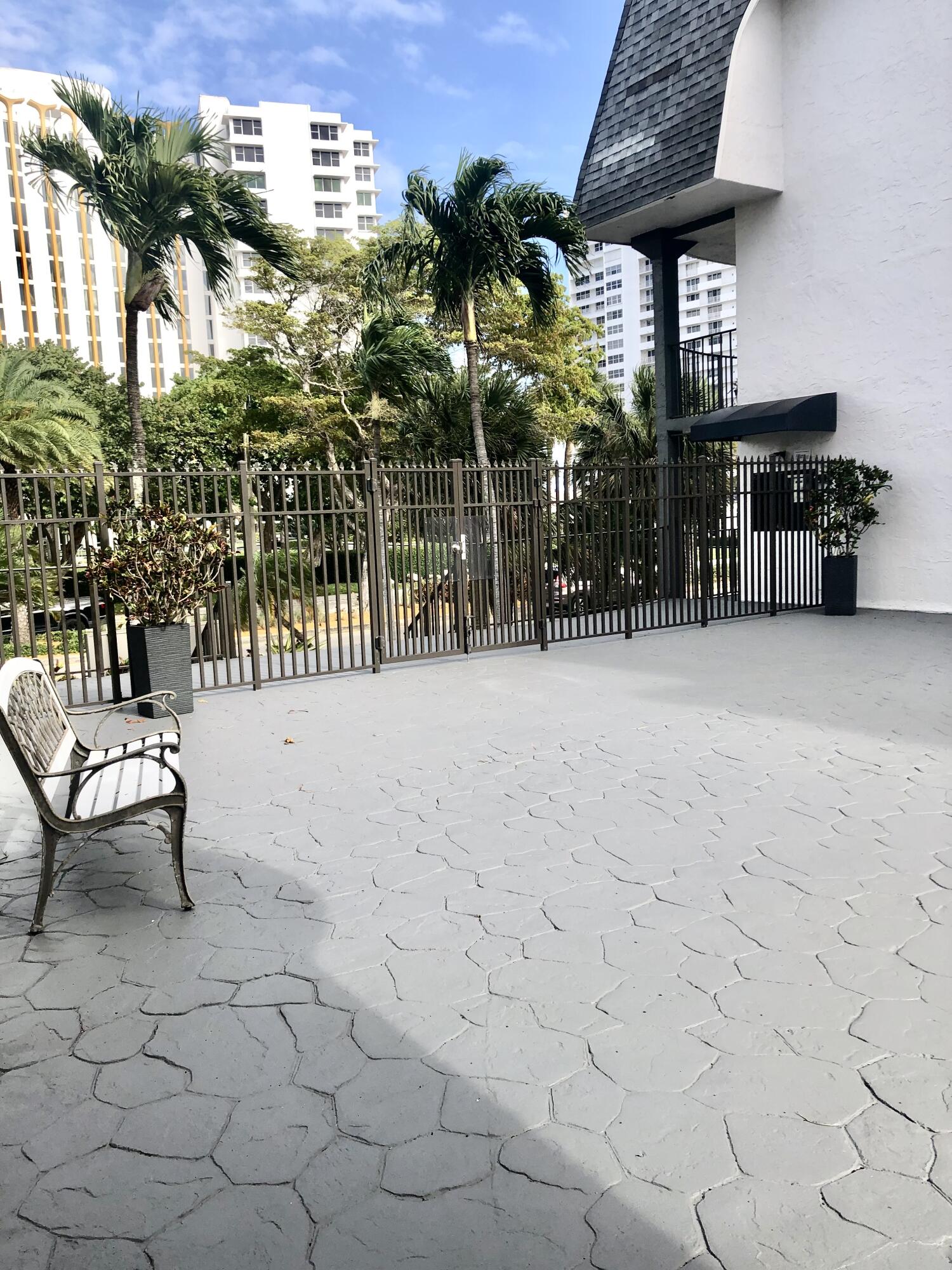 TOP OF THE MILE CONDO - Residential