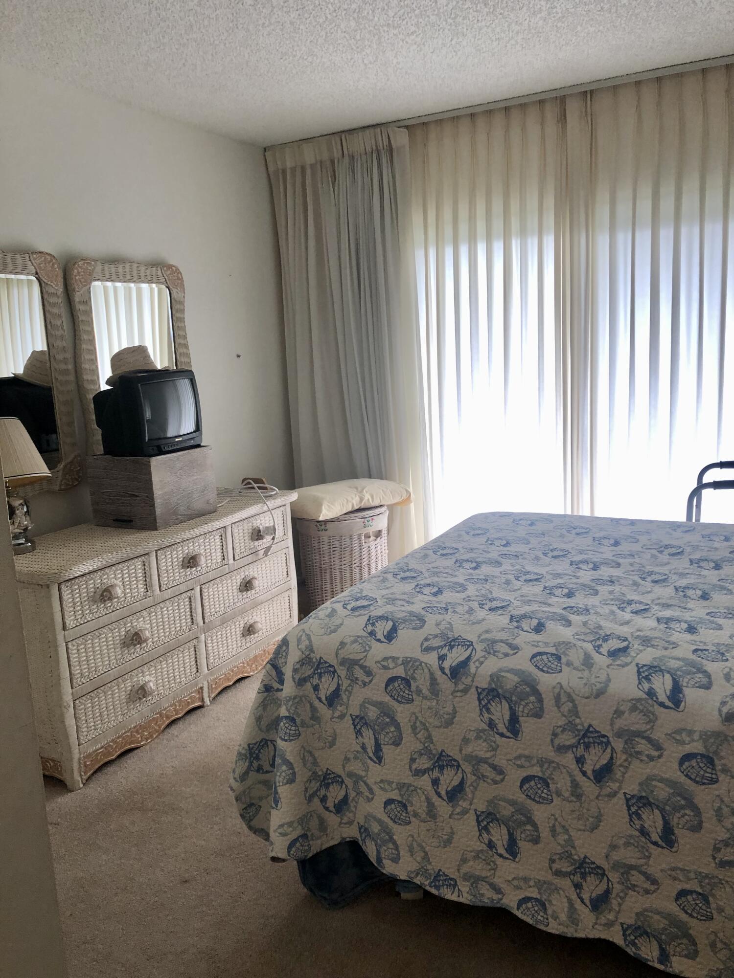 TOP OF THE MILE CONDO - Residential