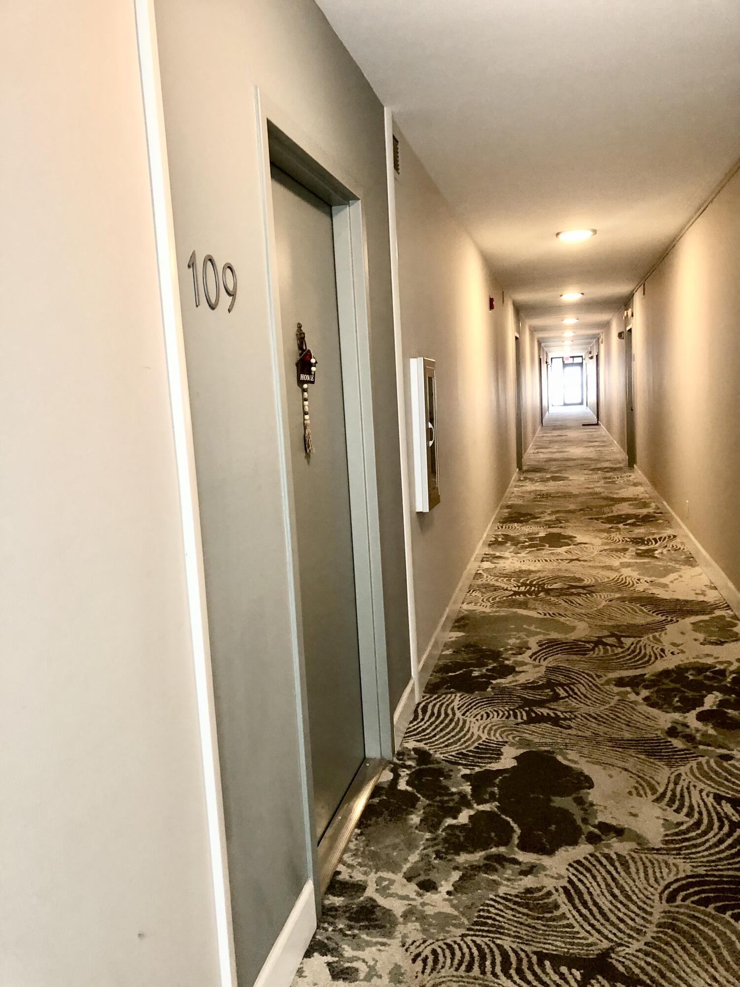 4013 N Ocean Drive N 109