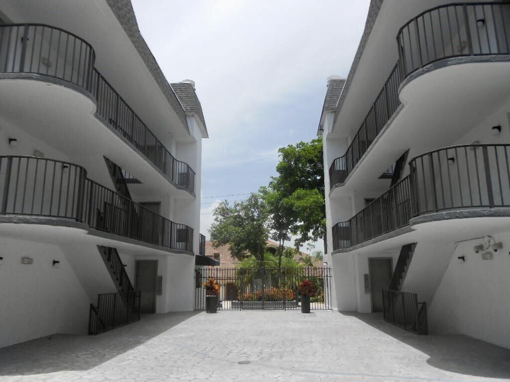 TOP OF THE MILE CONDO - Residential