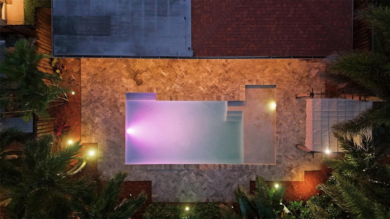 NORTH ANDREWS GARDENS 2ND - Residential