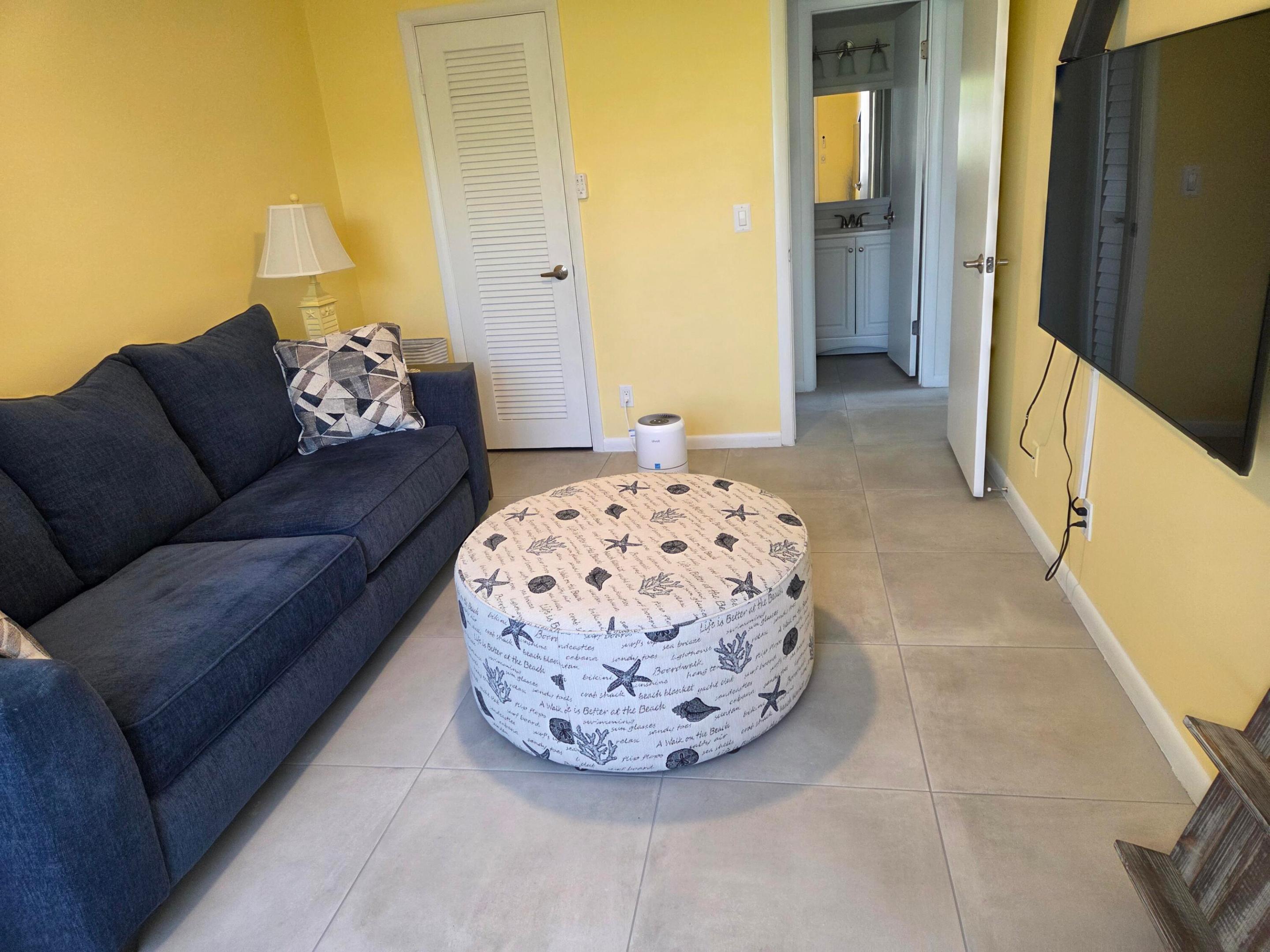 FARNHAM P CONDO - Residential