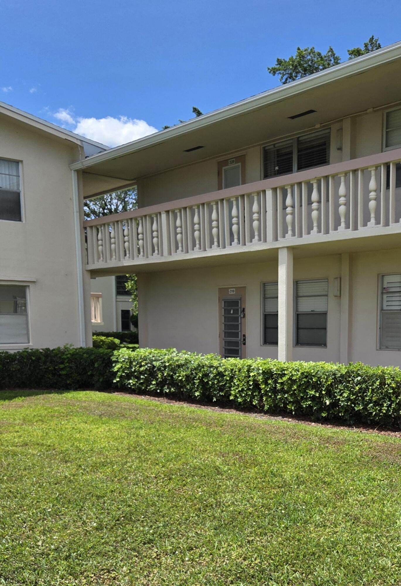 FARNHAM P CONDO - Residential