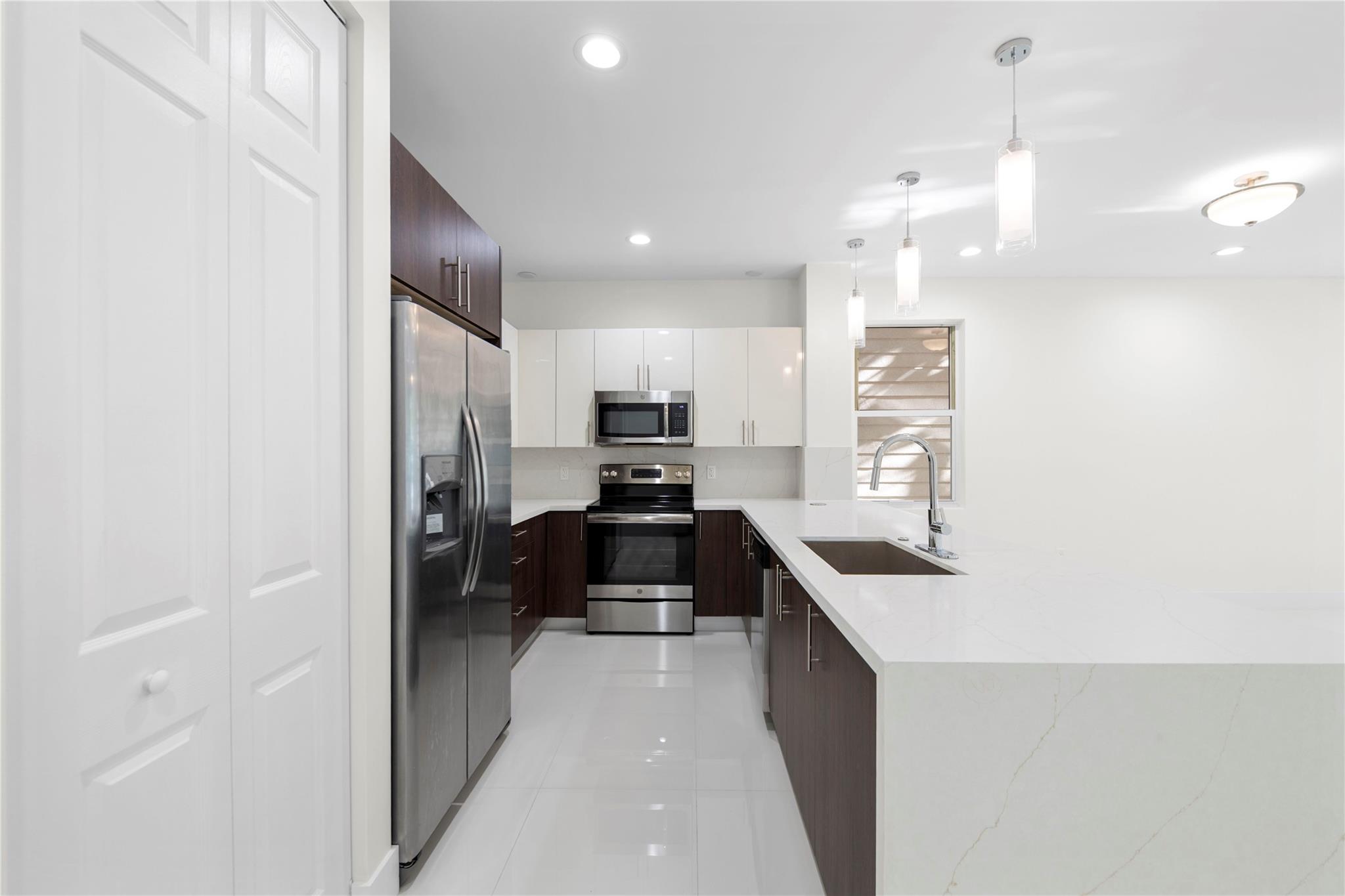 1432 SW 4th Ave 1432