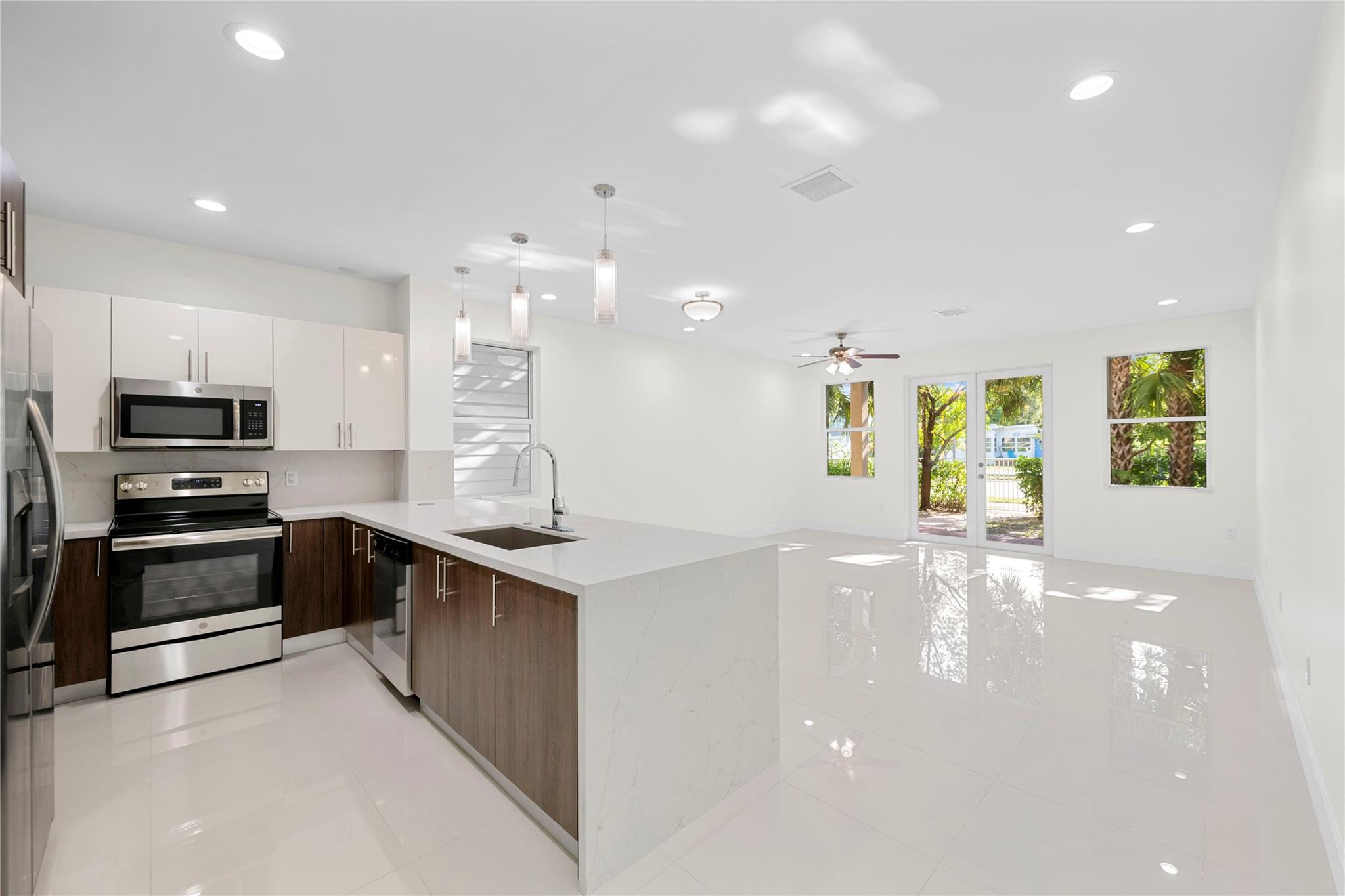 1432 SW 4th Ave 1432