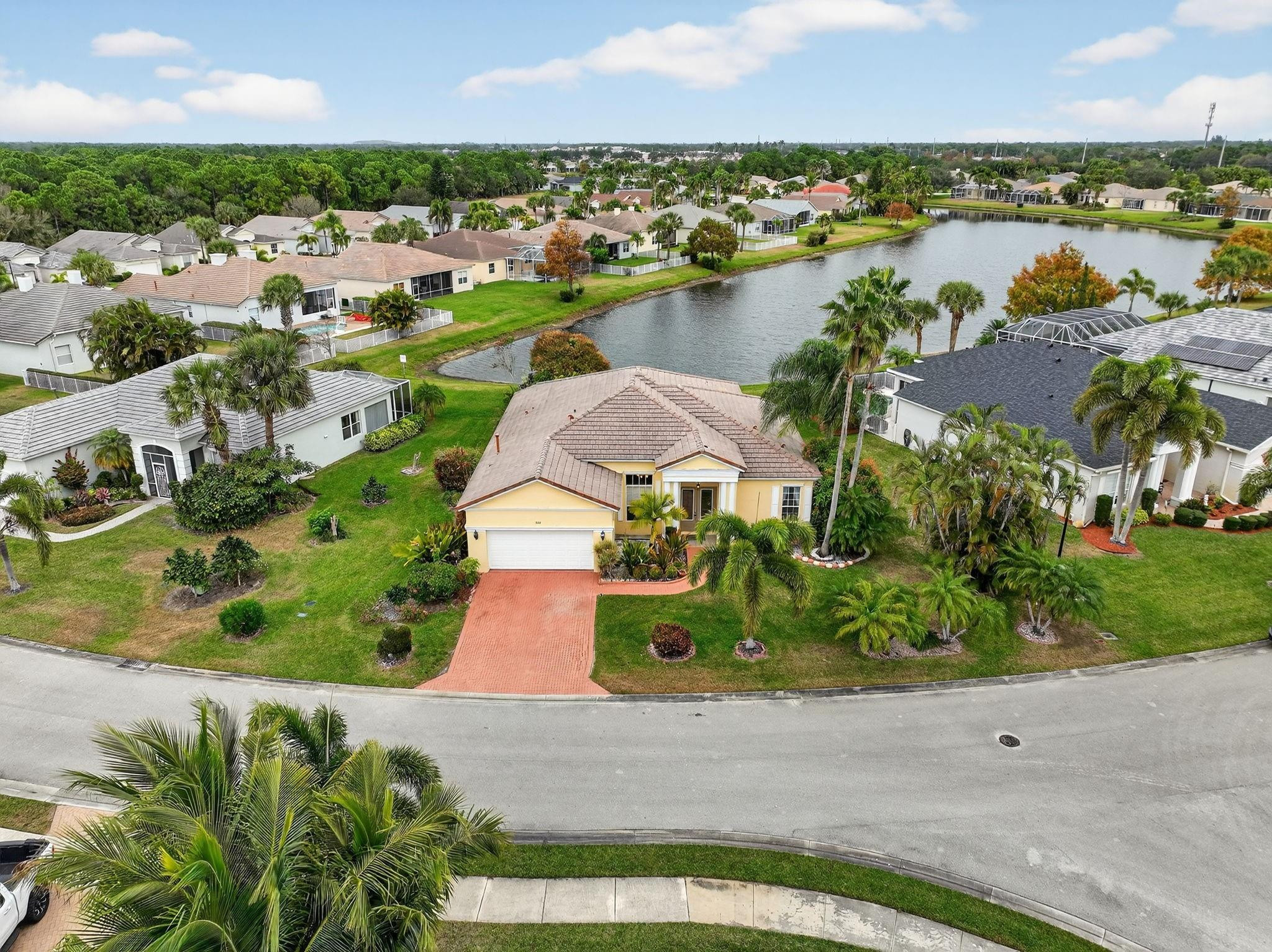LAKEFOREST AT ST LUCIE WEST - Residential