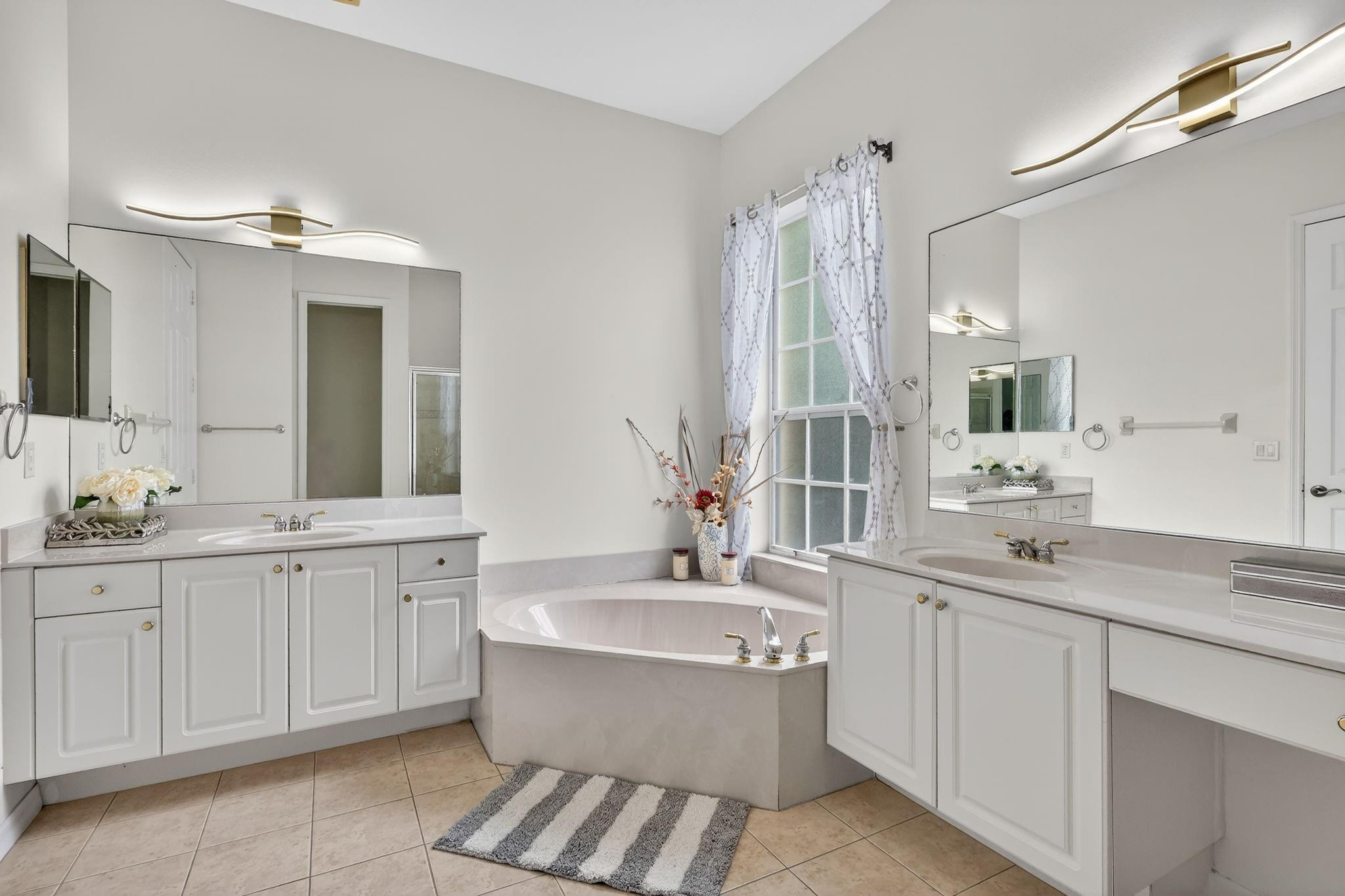 LAKEFOREST AT ST LUCIE WEST - Residential