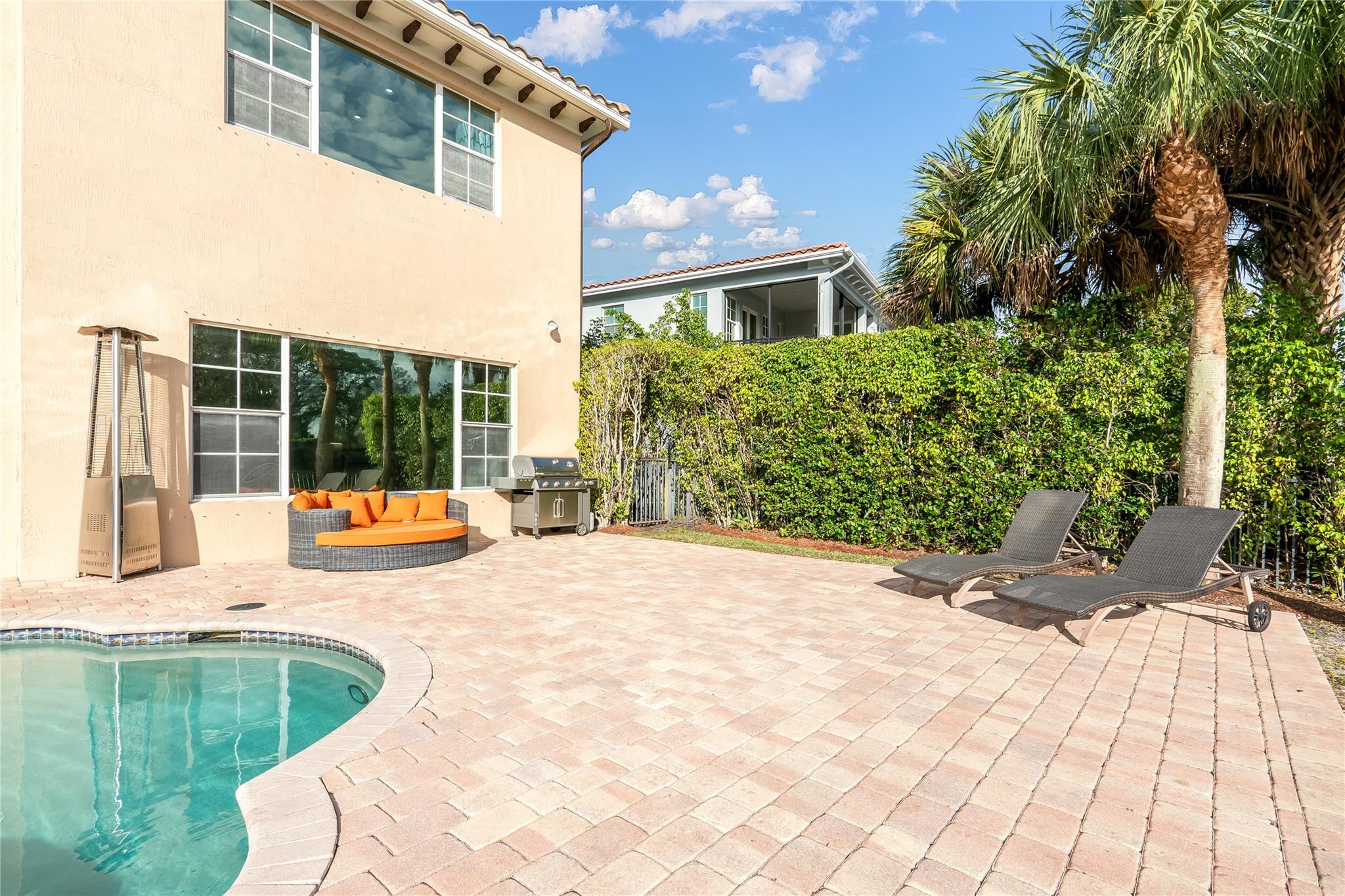 Heron Bay North 2 173-181 - Residential