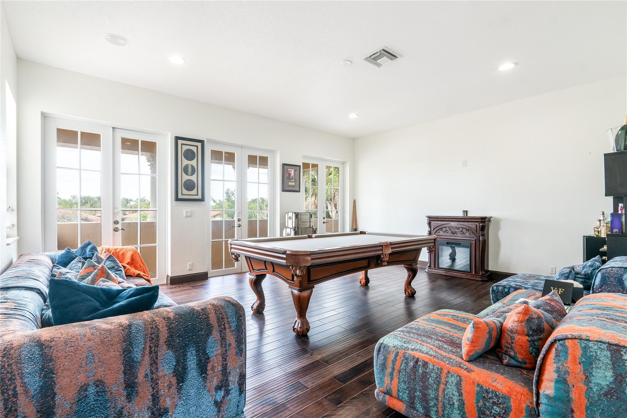 Heron Bay North 2 173-181 - Residential