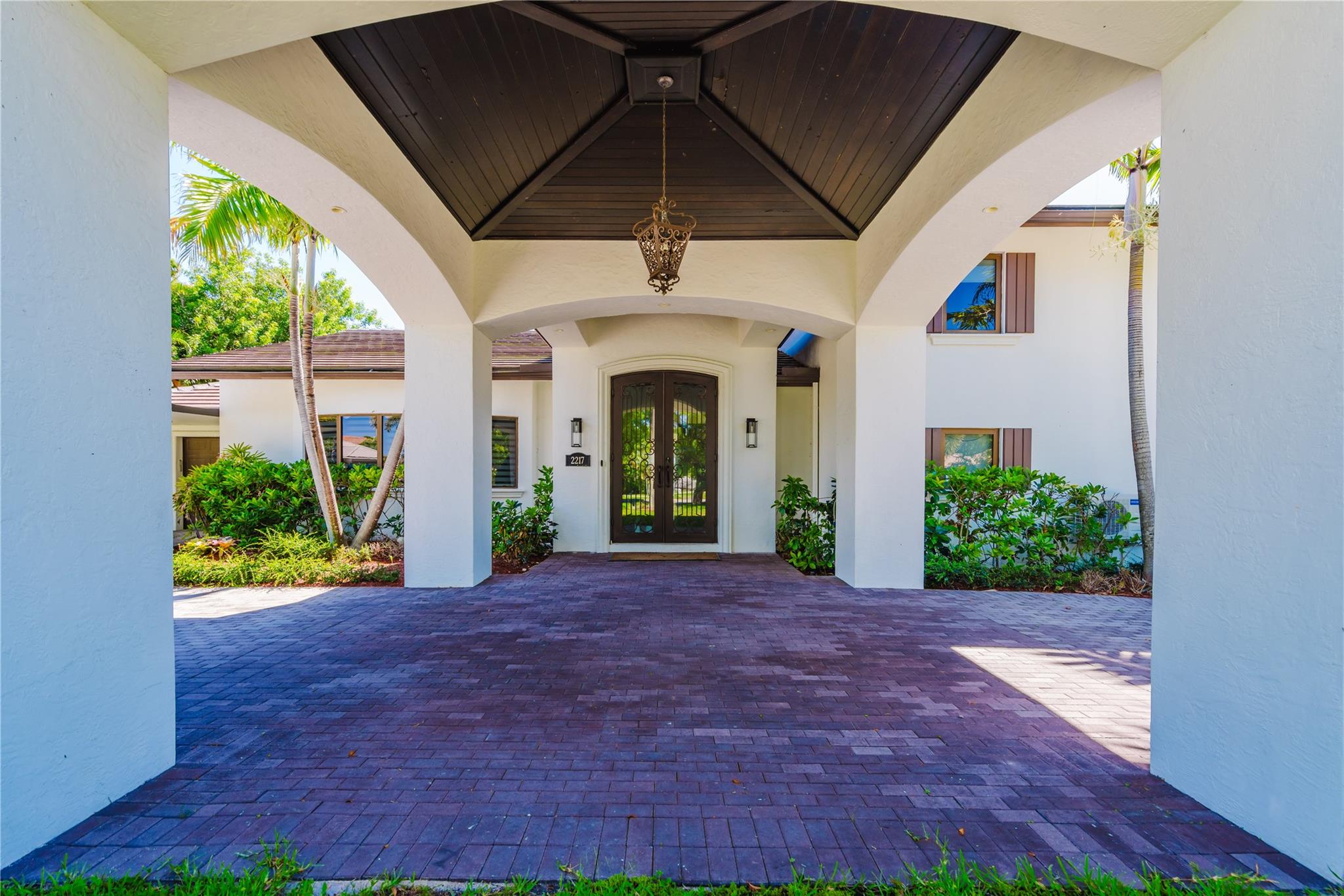 HILLSBORO ISLES - Residential