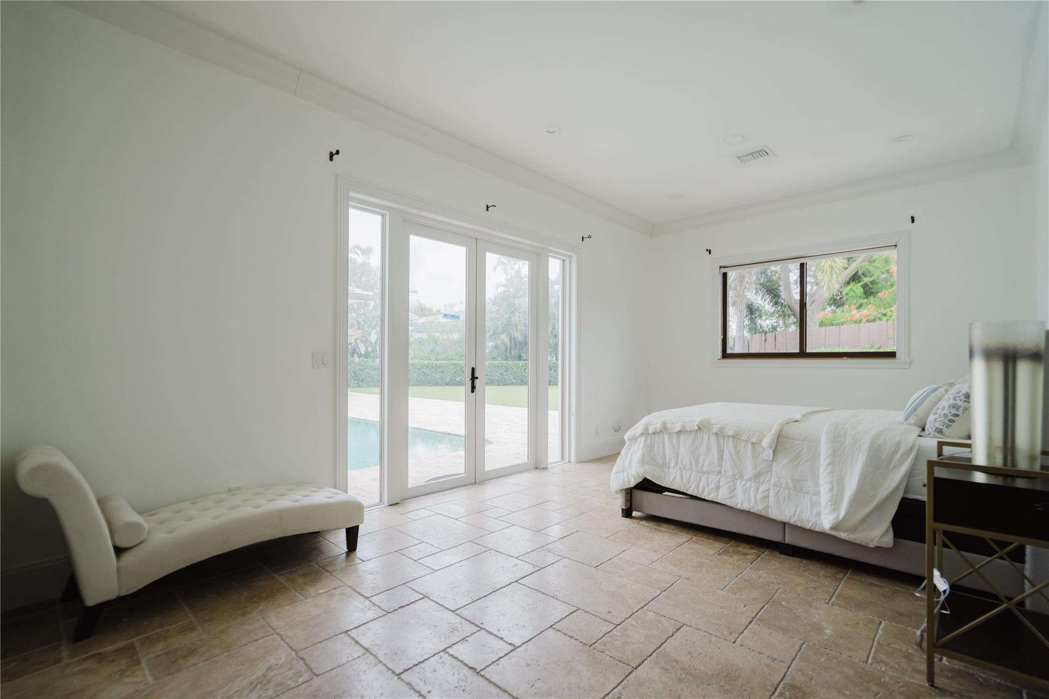 HILLSBORO ISLES - Residential