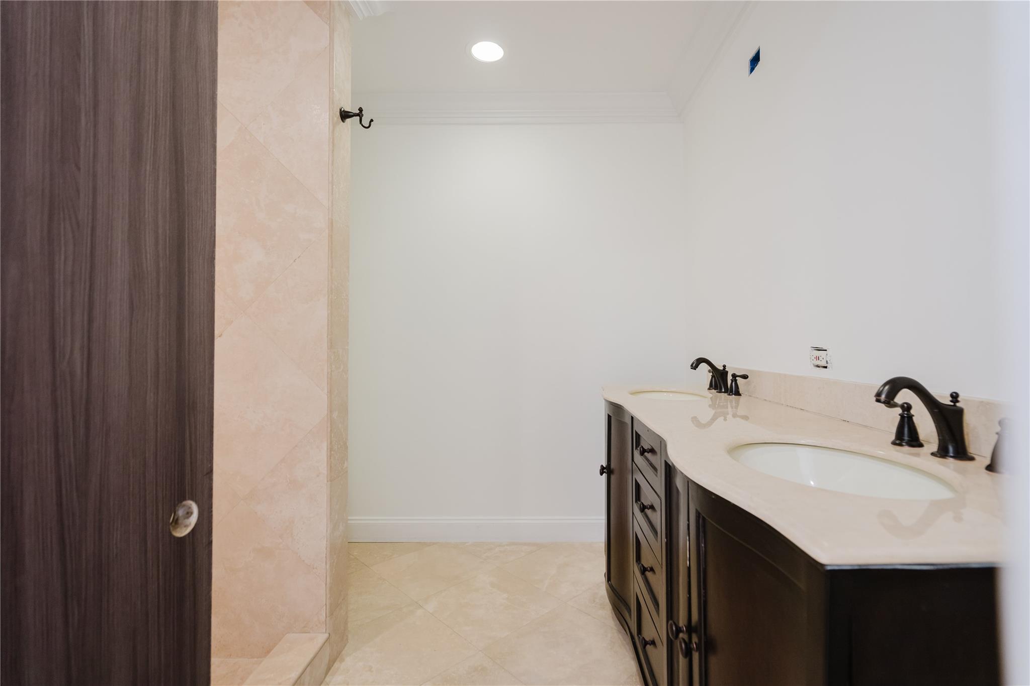 HILLSBORO ISLES - Residential