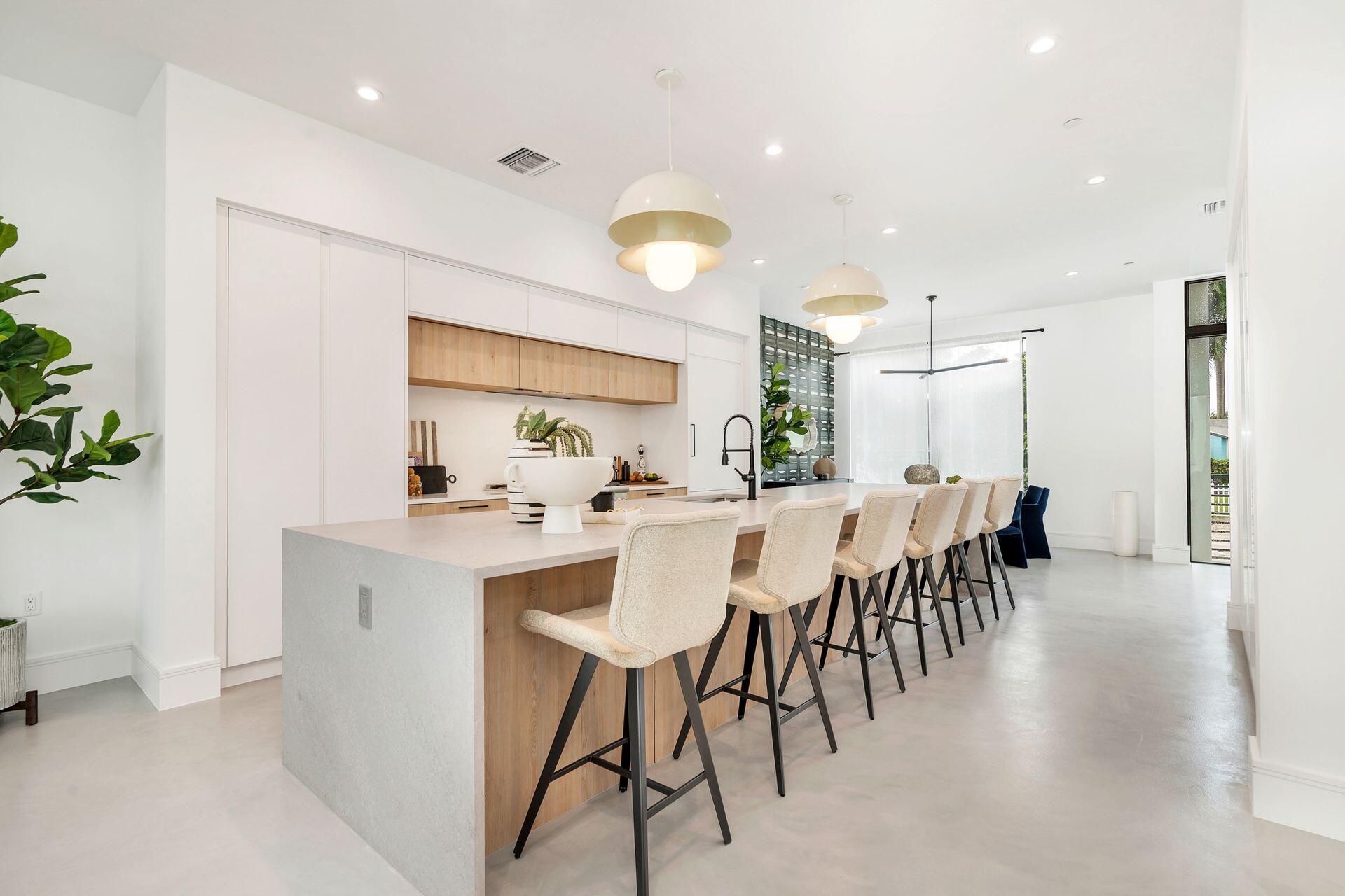 PARK CENTRAL RPD - Residential Lease
