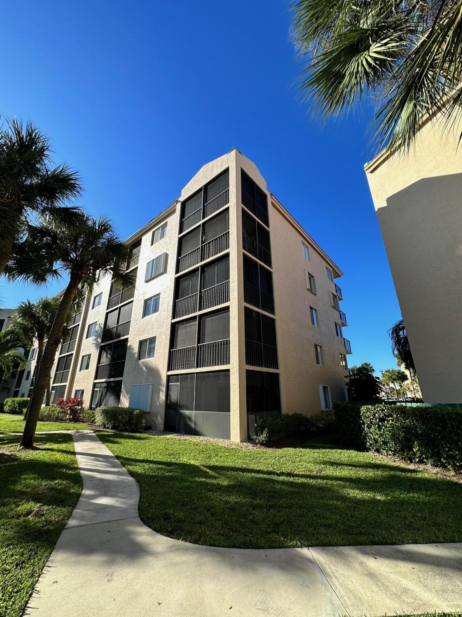 JUPITER BAY EAST CONDO - Residential