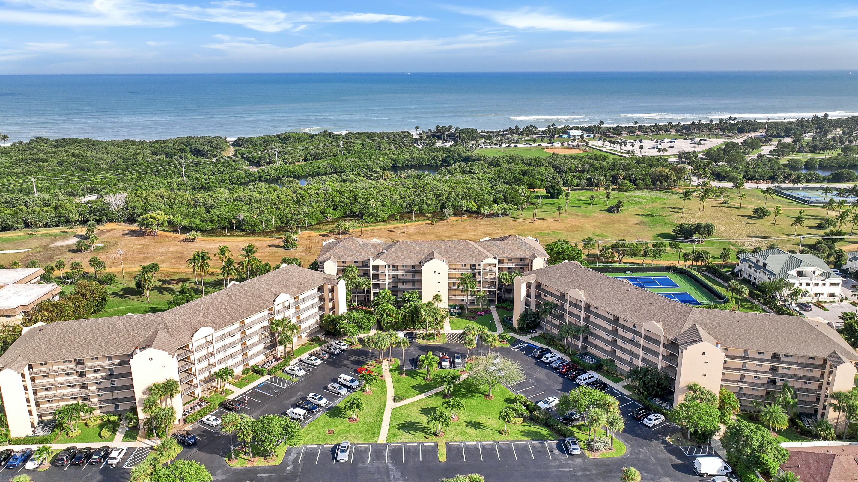 JUPITER BAY EAST CONDO - Residential