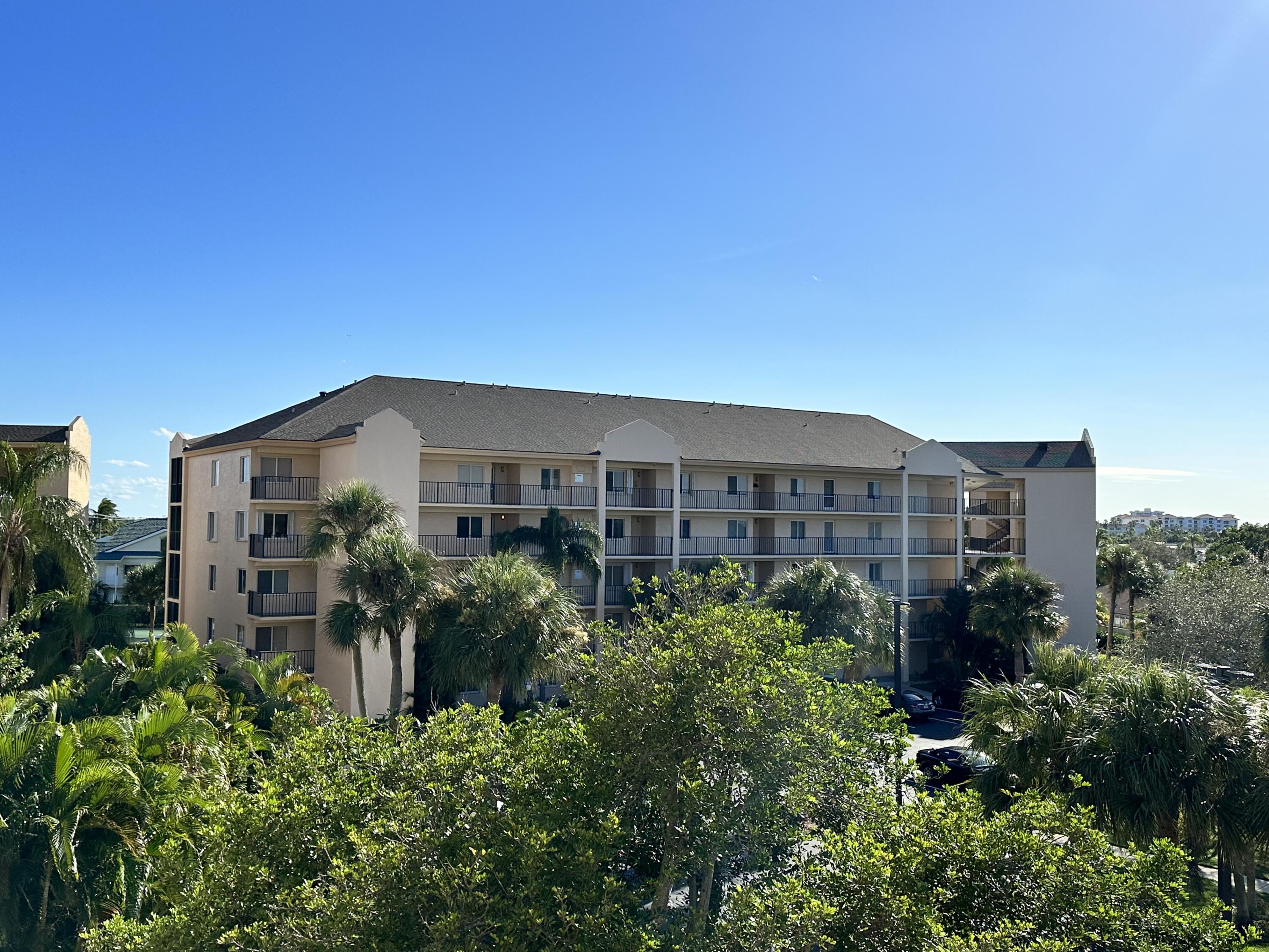 JUPITER BAY EAST CONDO - Residential