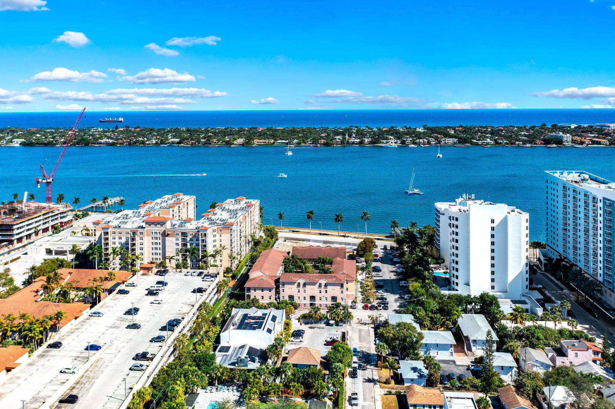 LAKESIDE COURT - Residential Income