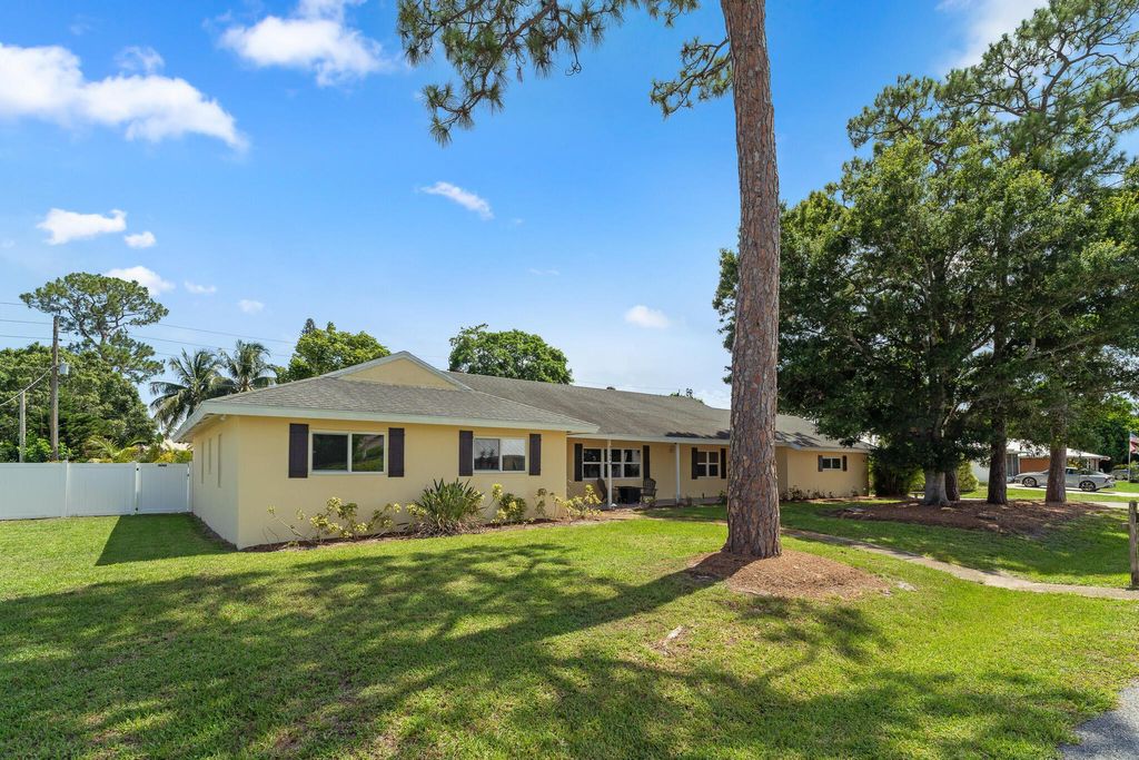 Photo of 1144 NW 12th Terrace, Stuart, FL 34994 (MLS # R11099683)