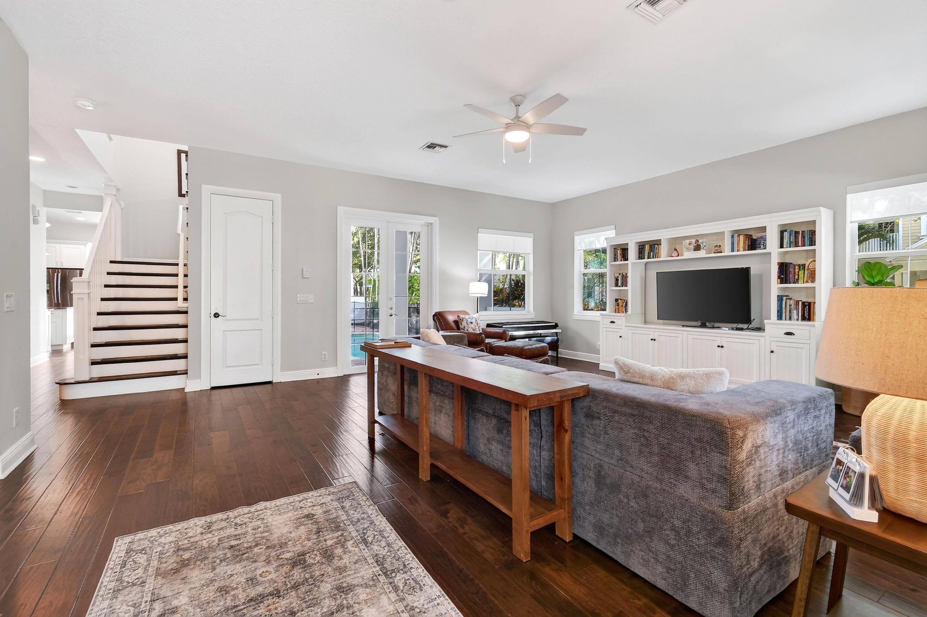 137 INKBERRY Drive