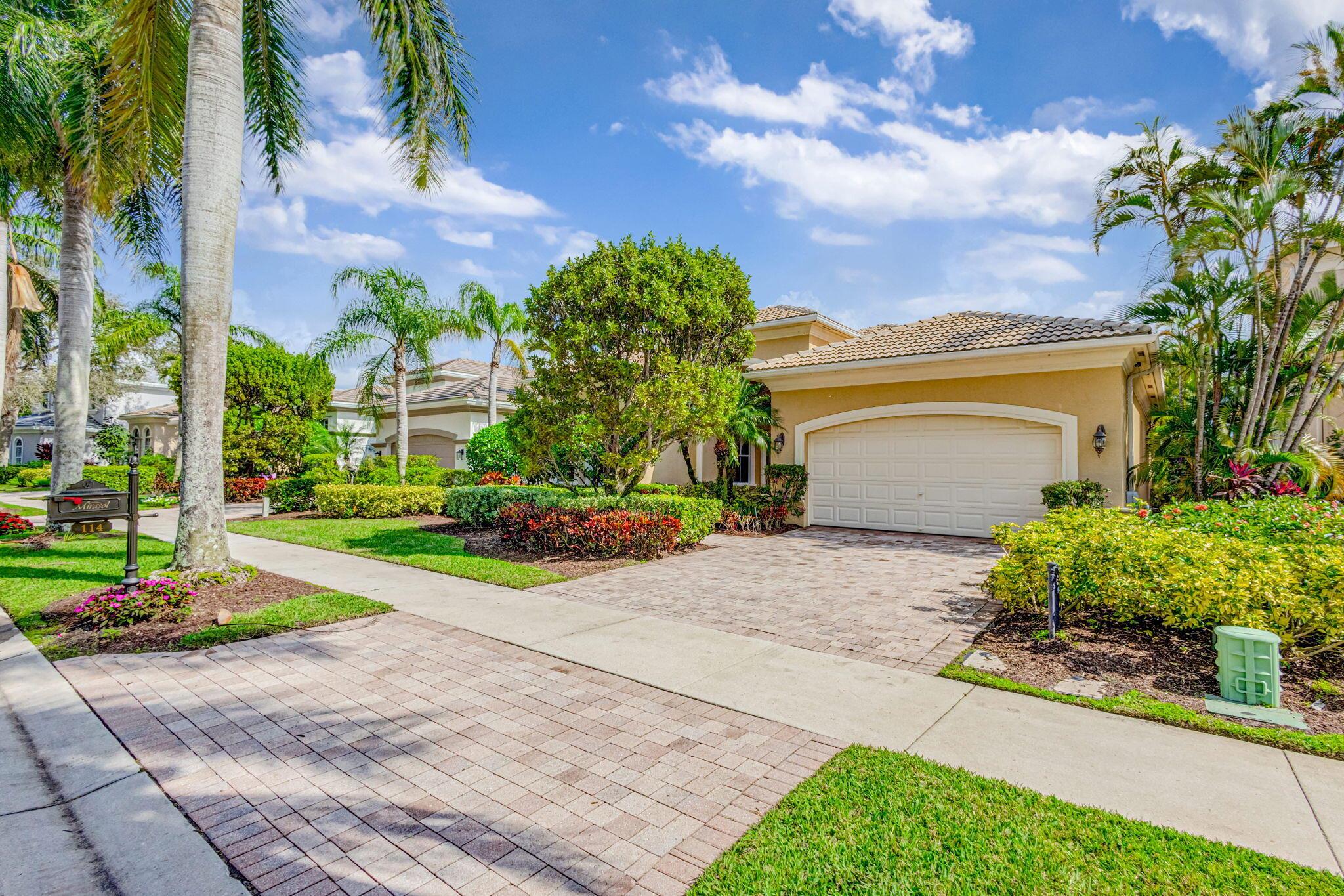 Mirasol Country Club rental with full golf membership. Minimum 6 months, inquire if less.