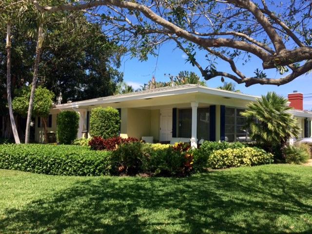 Beautiful downtown location. Just steps to Atlantic Ave and 2 blccks to the beach Situated across the street from the new Yacht Club residences. All the charm that old Florida has to offer with that million dollar location.