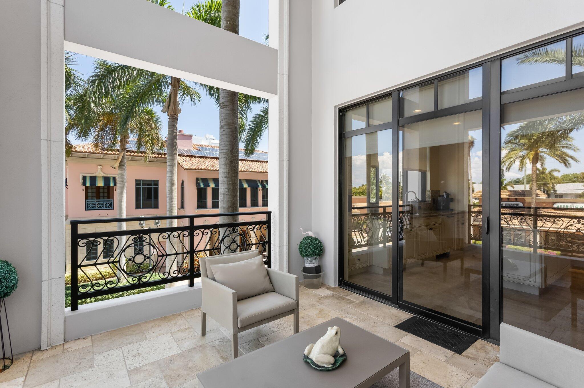 200 EAST - Residential