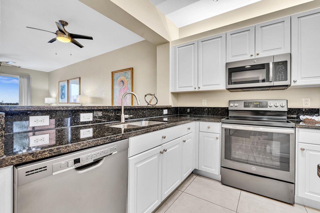 Photo of 7735 Yardley Drive #406, Tamarac, FL 33321 (MLS # B26022964)