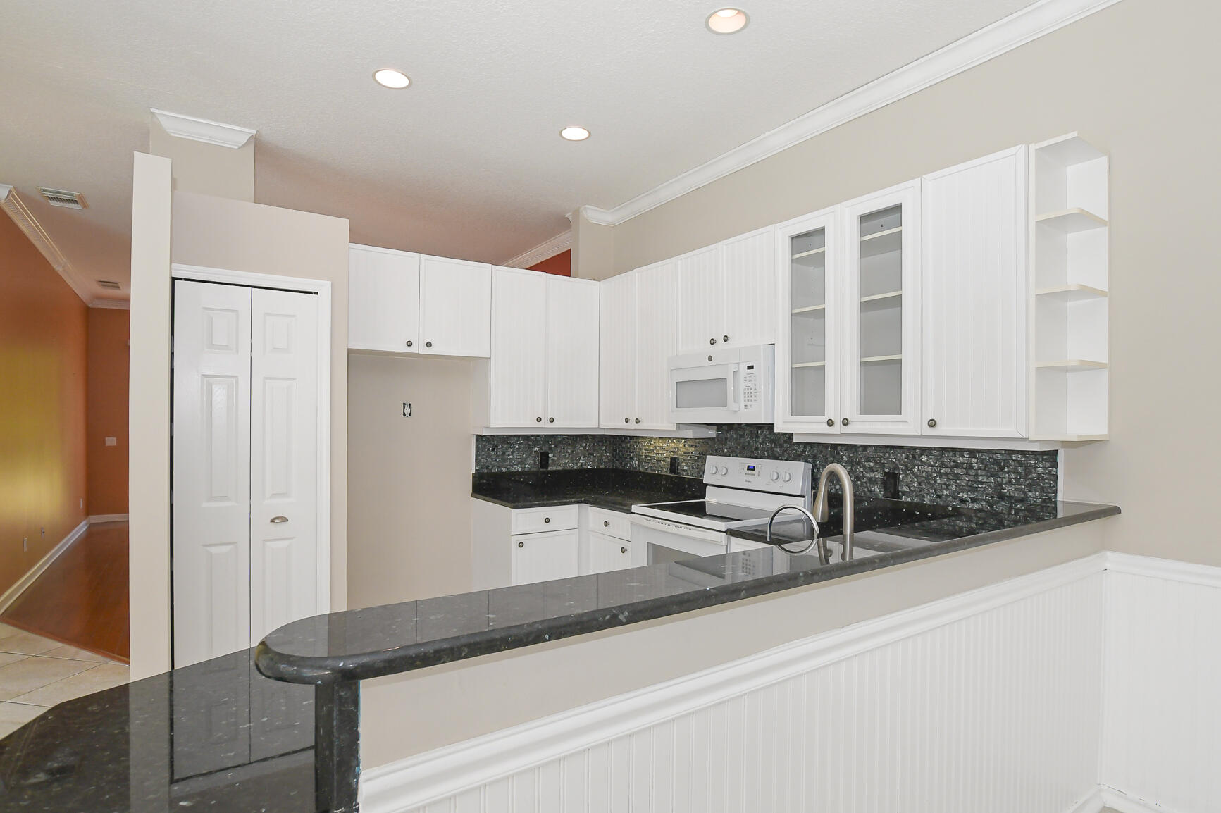 LAKE CHARLES - Residential