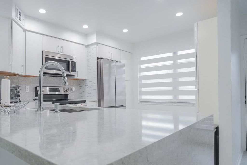 Photo of 3201 Portofino Point #F1, Coconut Creek, FL 33066 (MLS # F10530891)