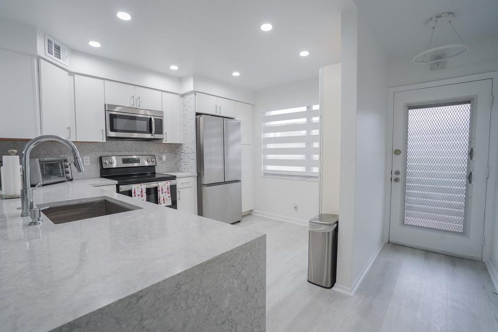 Photo of 3201 Portofino Point #F1, Coconut Creek, FL 33066 (MLS # F10530891)