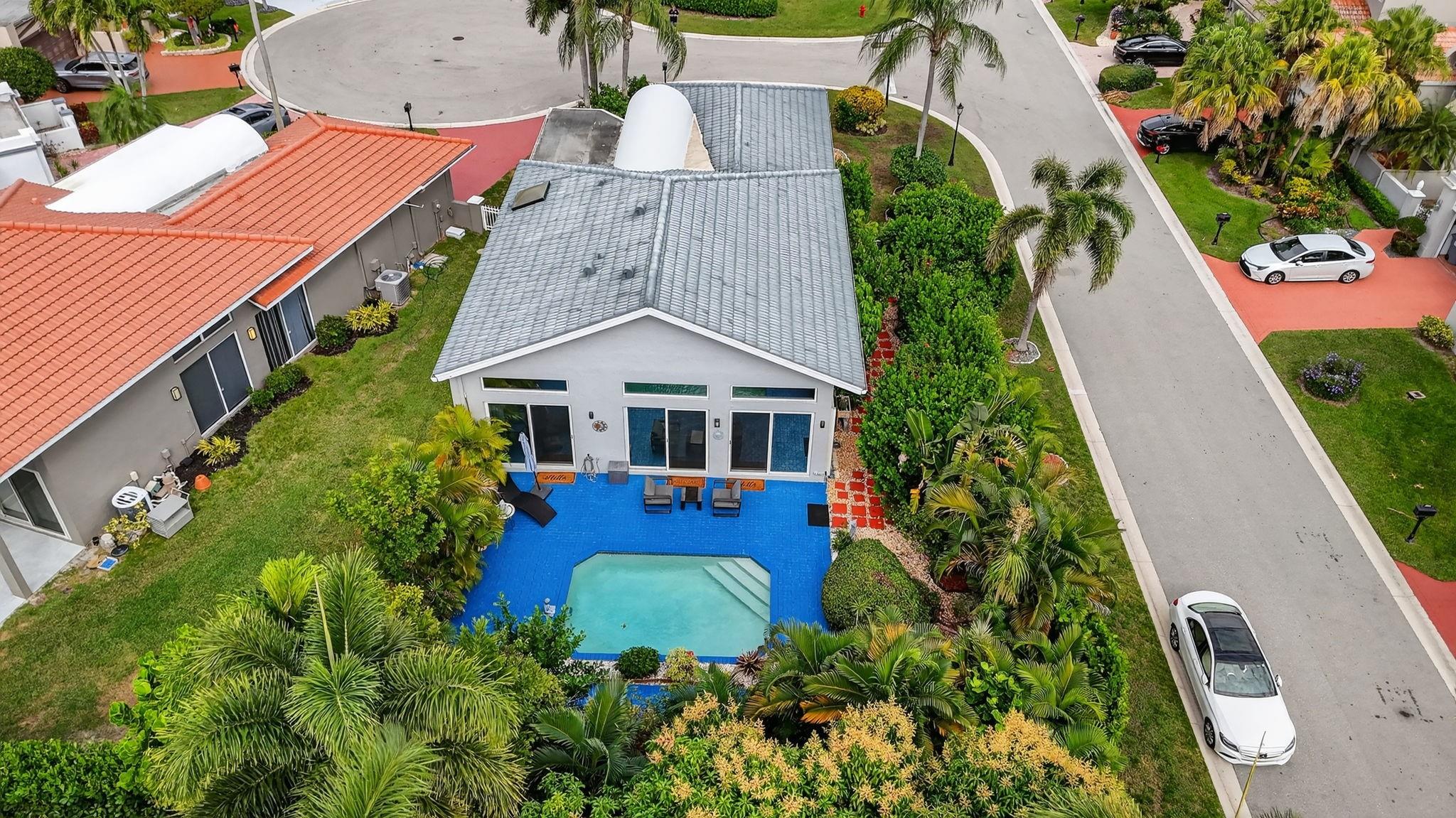 Newport Bay Club - Residential