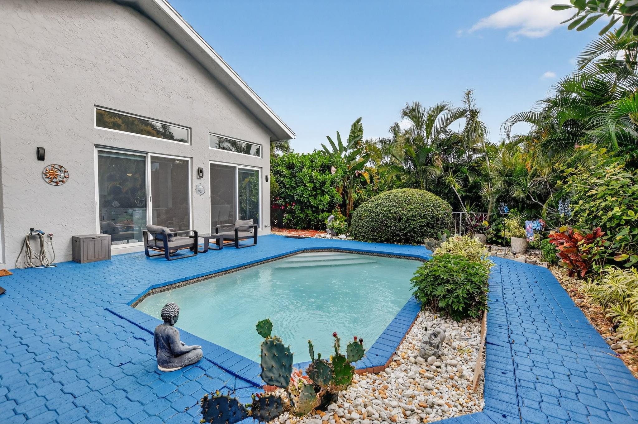 Newport Bay Club - Residential