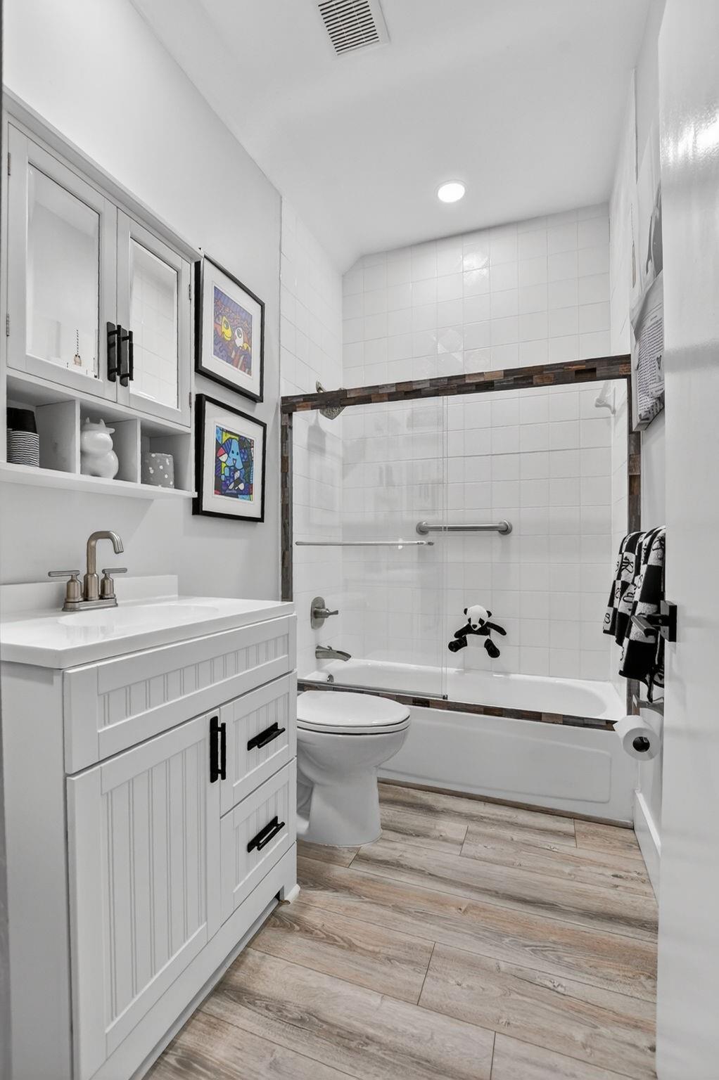 Newport Bay Club - Residential