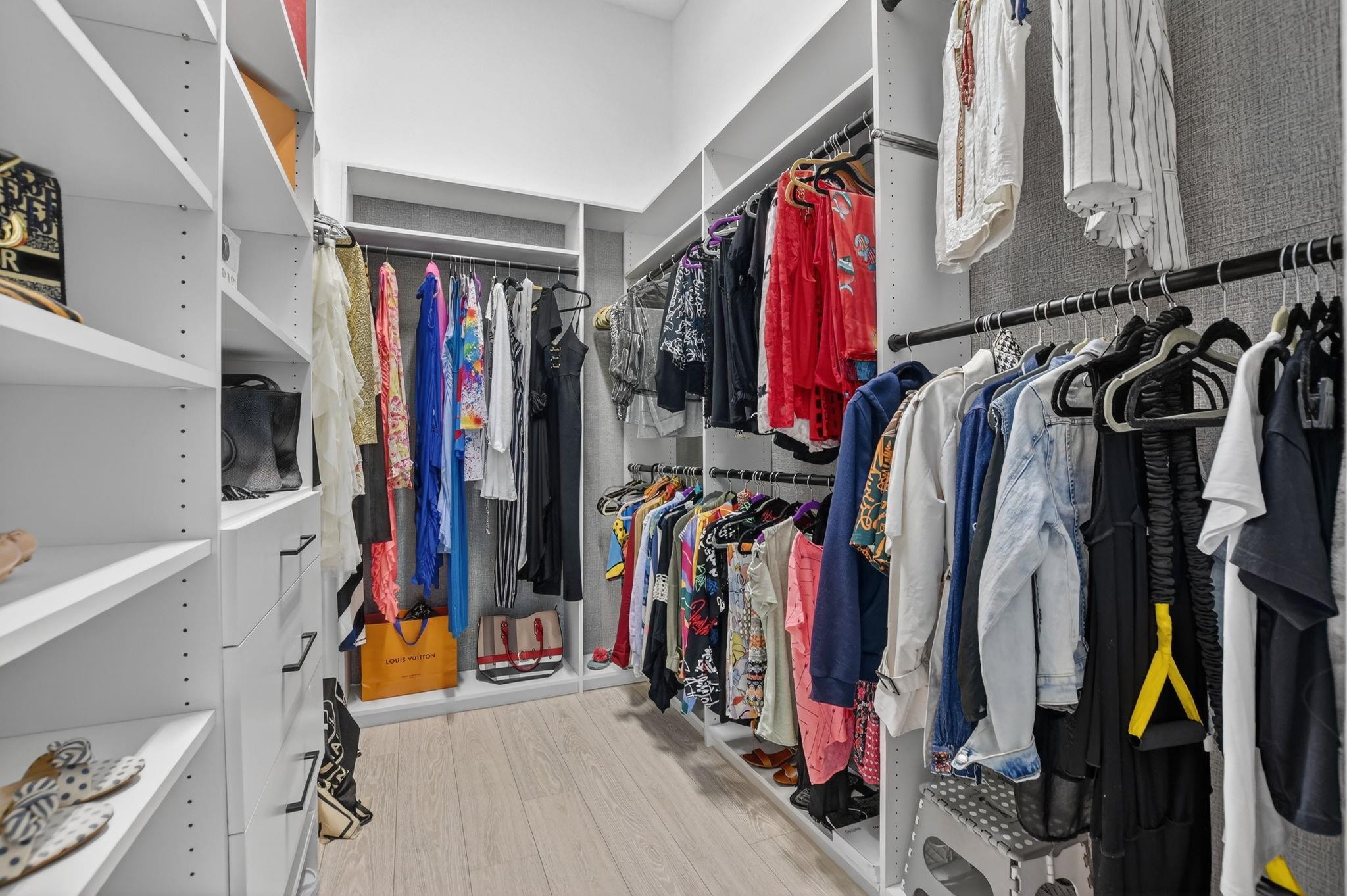 Newport Bay Club - Residential