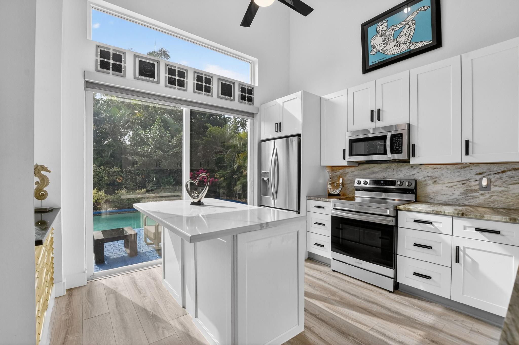 Newport Bay Club - Residential