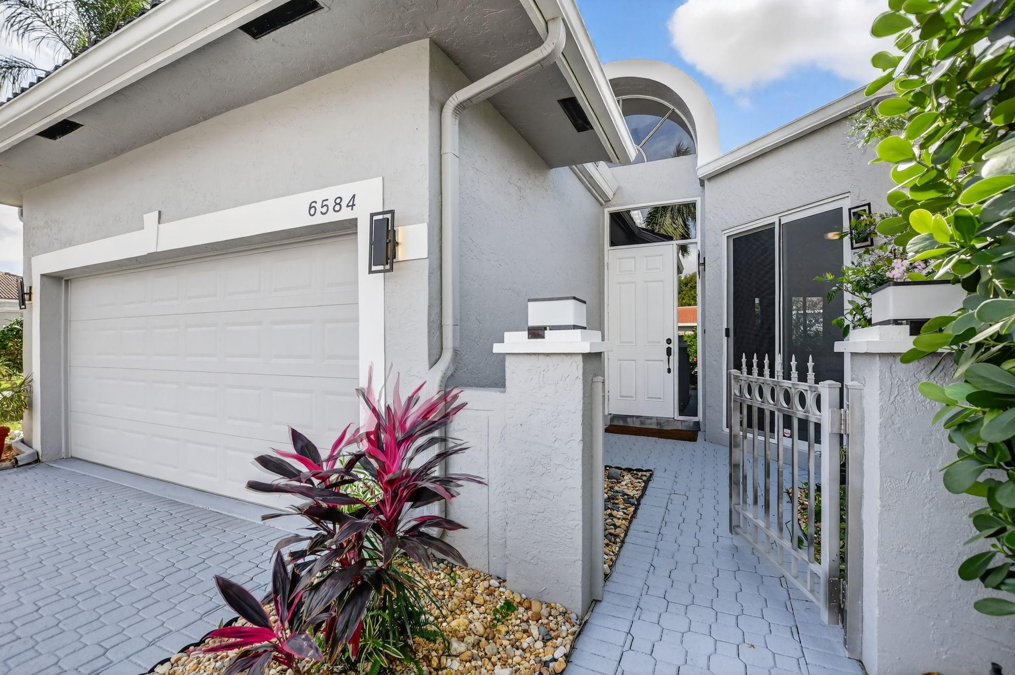 Newport Bay Club - Residential