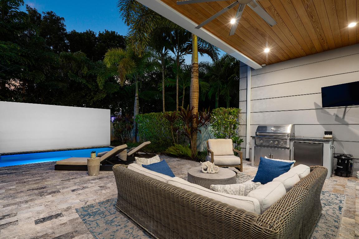 7 ON 7 PLAT - Residential